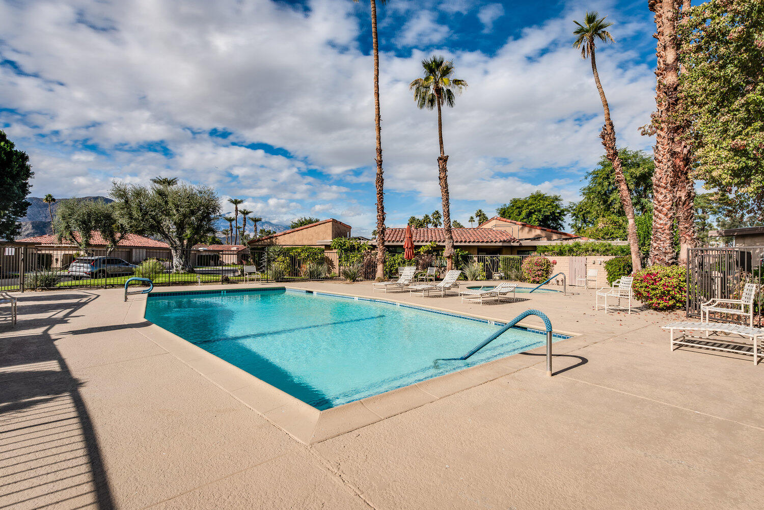 Rancho Mirage, California 92270, United States, 3 Bedrooms Bedrooms, ,3 BathroomsBathrooms,Residential,Active,247496