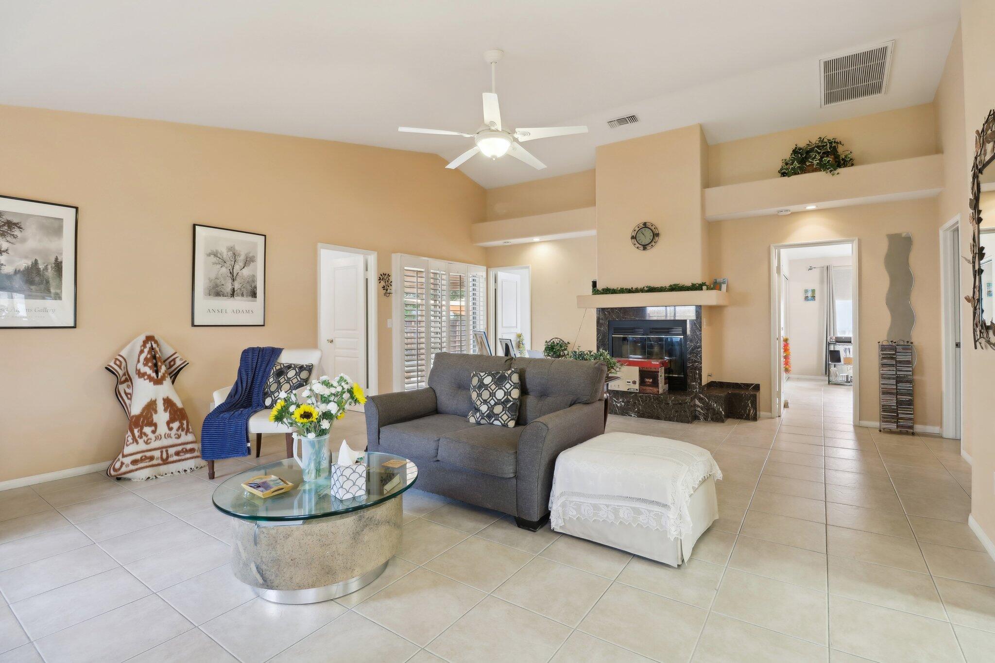 Desert Hot Springs, California 92240, United States, 3 Bedrooms Bedrooms, ,2 BathroomsBathrooms,Residential,Pending,24832