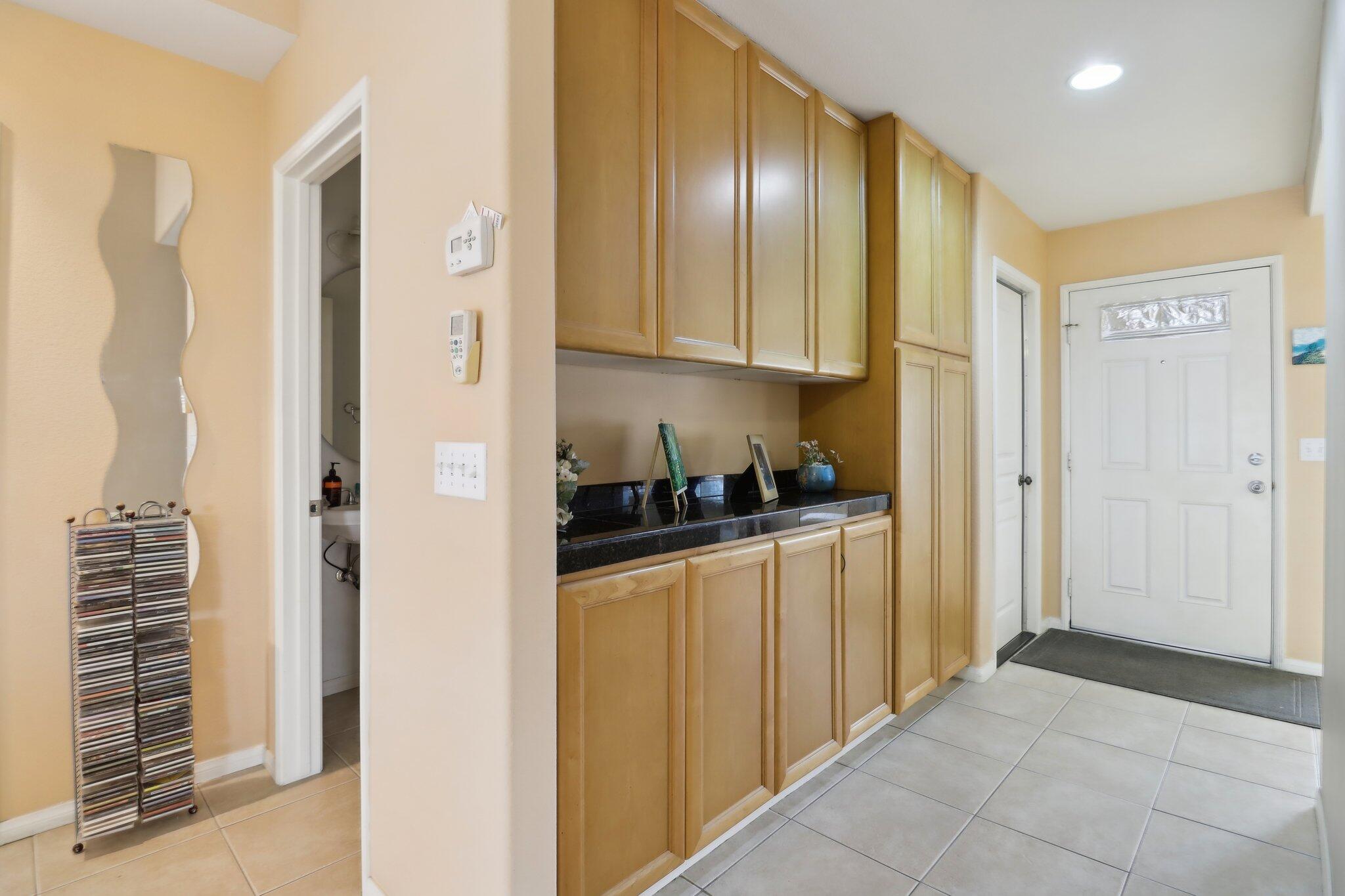 Desert Hot Springs, California 92240, United States, 3 Bedrooms Bedrooms, ,2 BathroomsBathrooms,Residential,Pending,24832