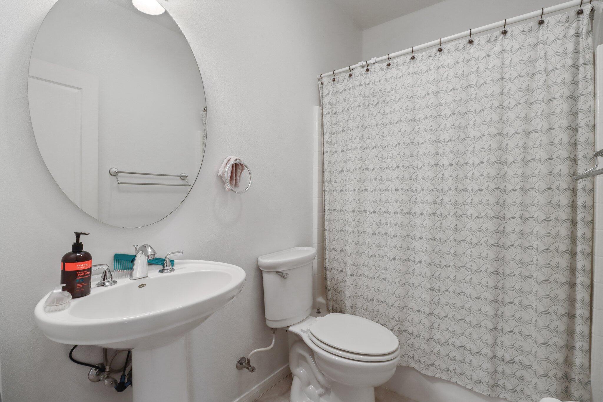 Desert Hot Springs, California 92240, United States, 3 Bedrooms Bedrooms, ,2 BathroomsBathrooms,Residential,Pending,24832