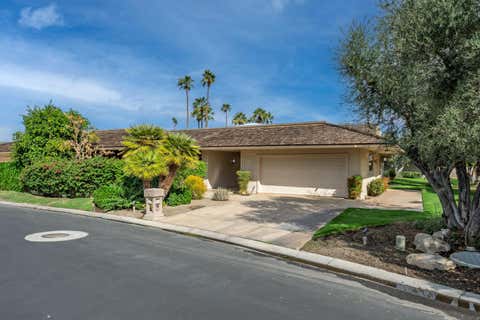 Photo of 27 Cornell Drive, Rancho Mirage, CA 92270 (MLS # 219149698)