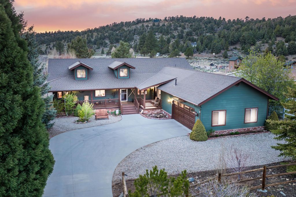 listing image 10991654351855017610