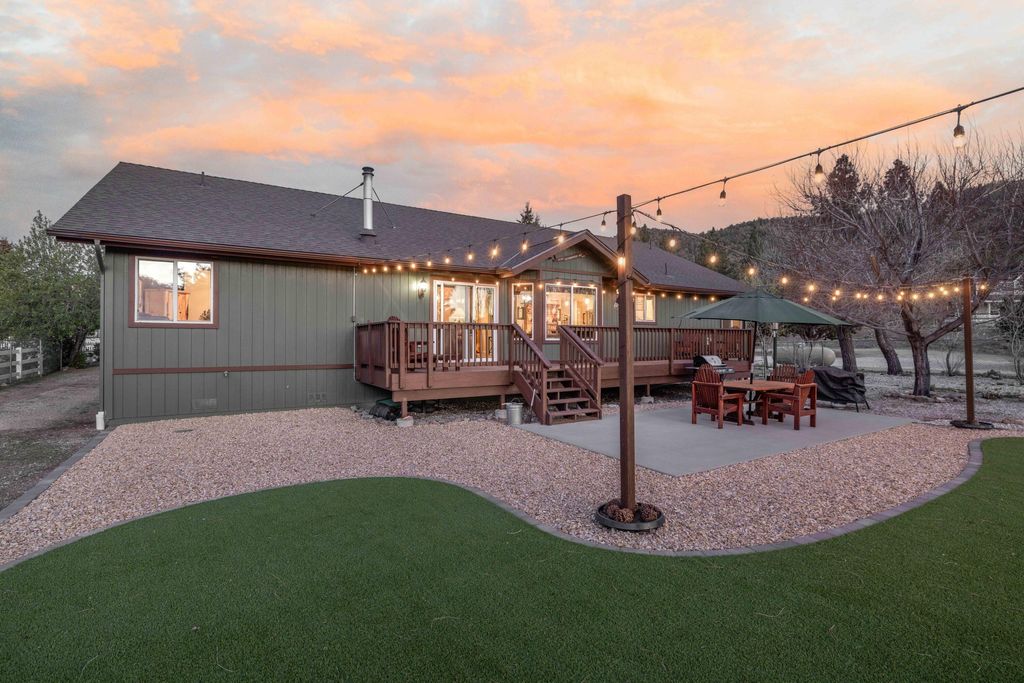 listing image 10991341918173275374