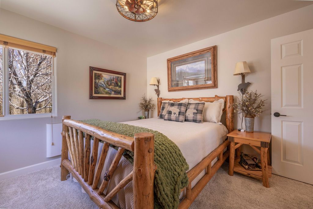 listing image 10994240227073225841