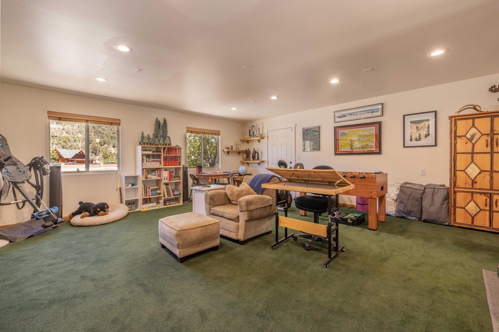 listing image 10999442058813155063