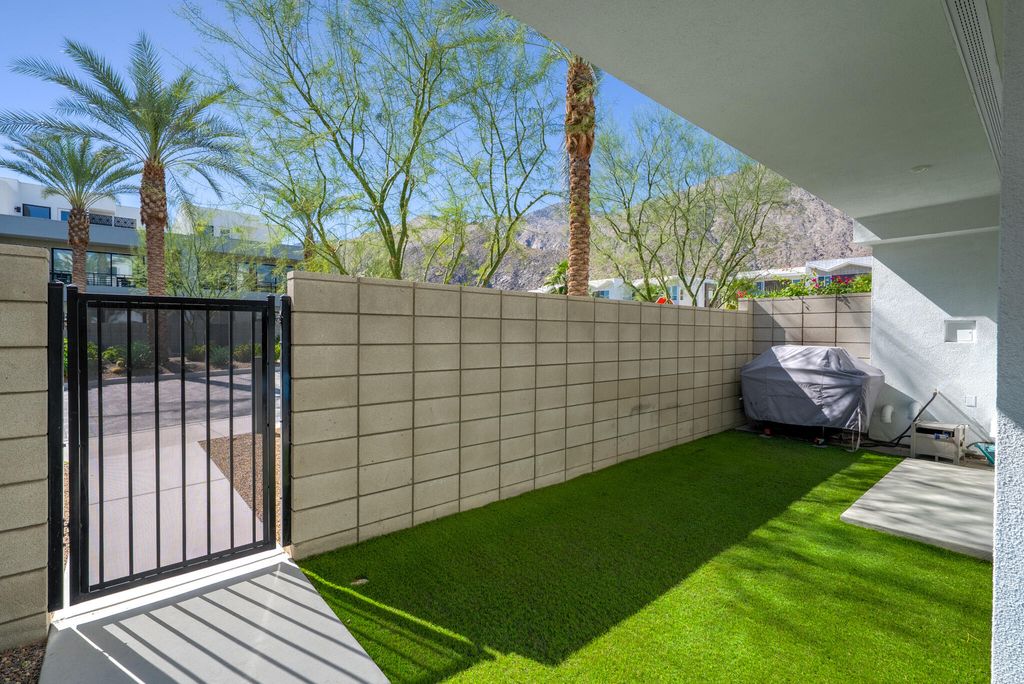 listing image 10991316528083924616