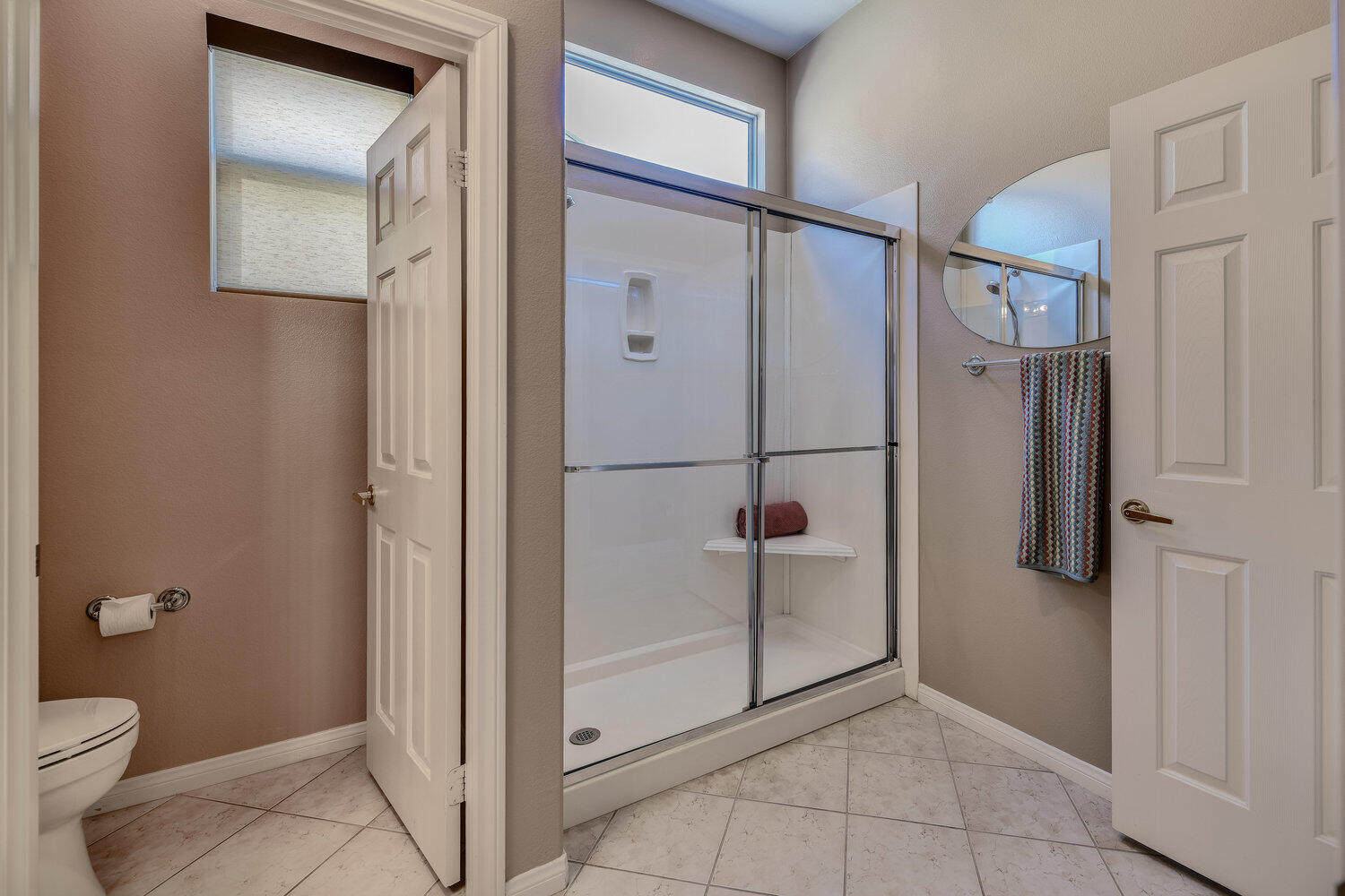 Indio, California 92201, United States, 2 Bedrooms Bedrooms, ,2 BathroomsBathrooms,Residential,Active,241412