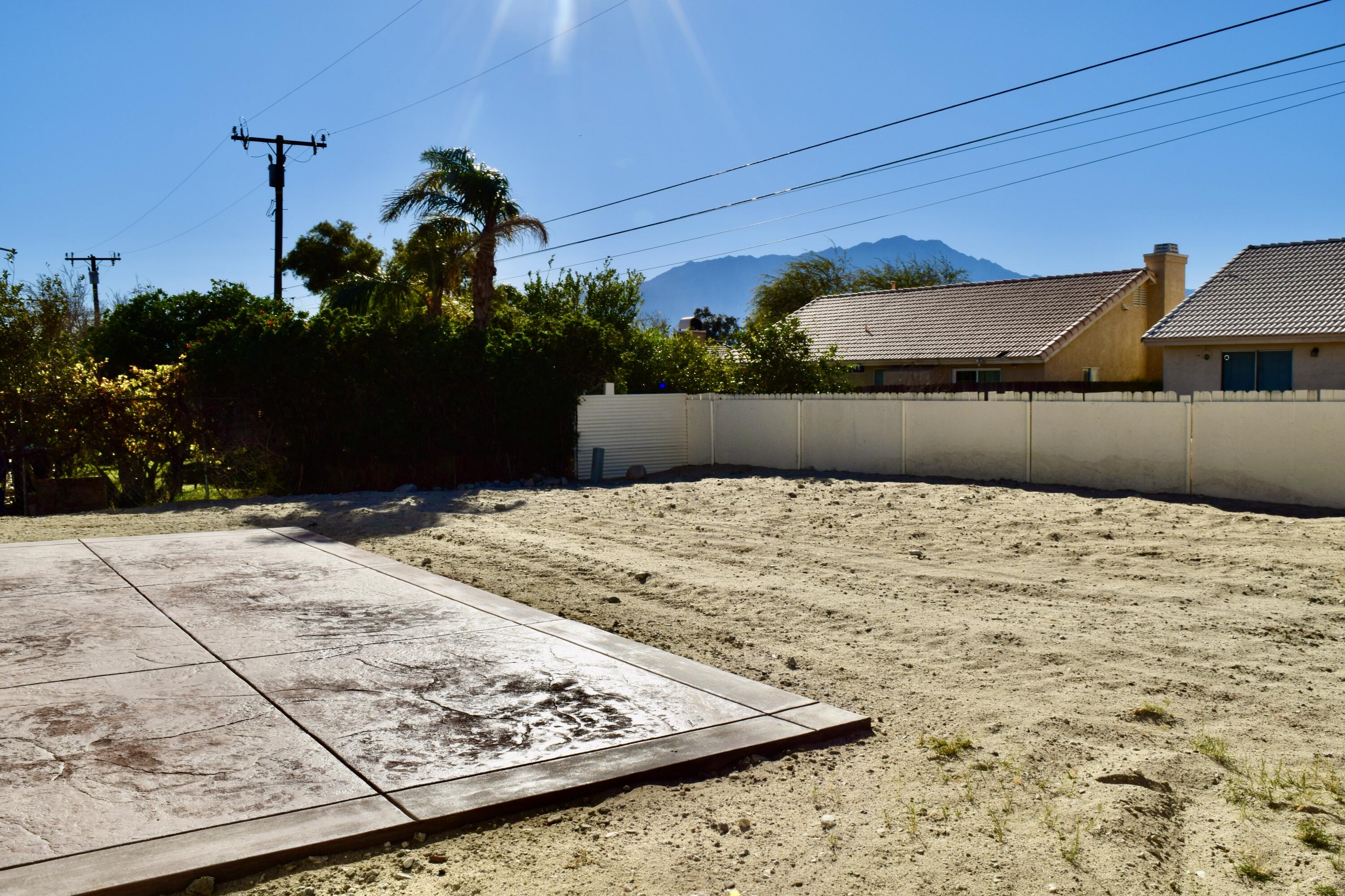 Desert Hot Springs, California 92240, United States, 4 Bedrooms Bedrooms, ,2 BathroomsBathrooms,Residential,Active,21037