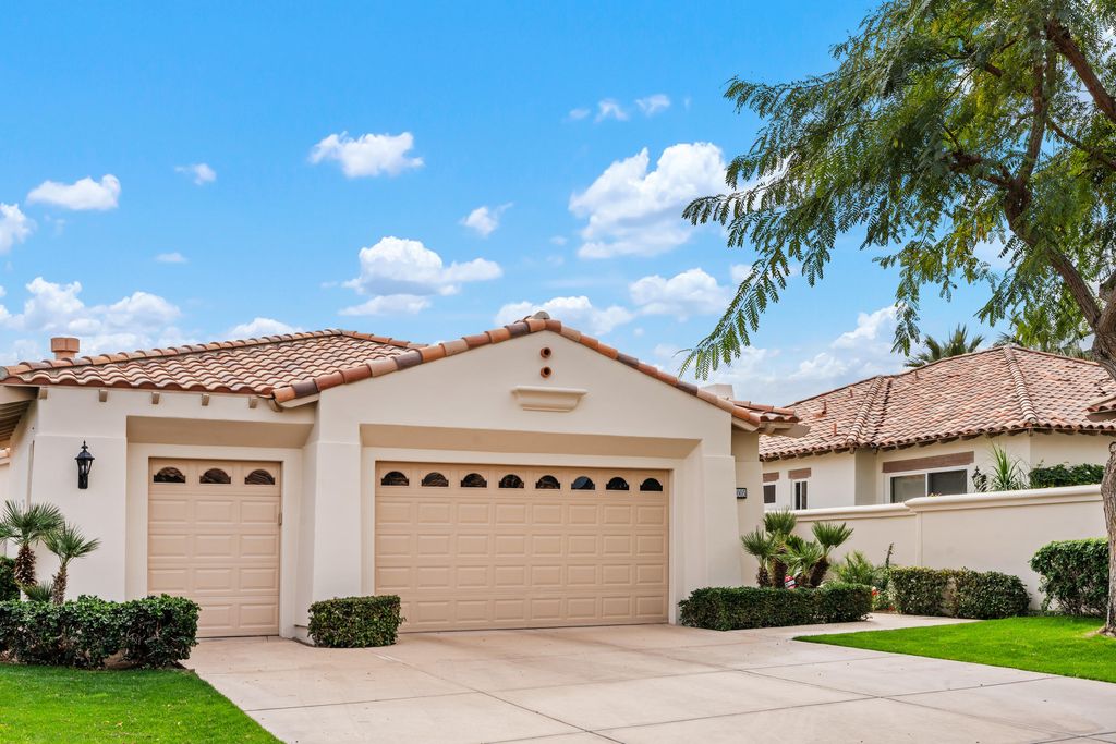 Photo of 79005 Calle Brisa, La Quinta, CA 92253 (MLS # 219142057)