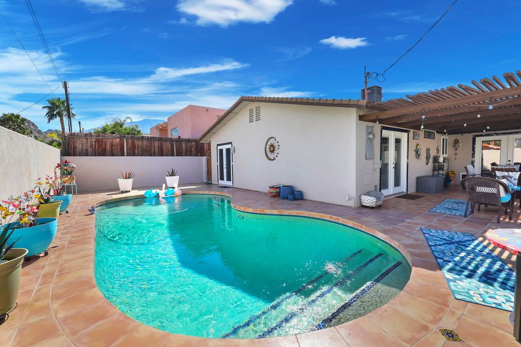 Photo of 54140 Avenida Herrera, La Quinta, CA 92253 (MLS # 219145028)