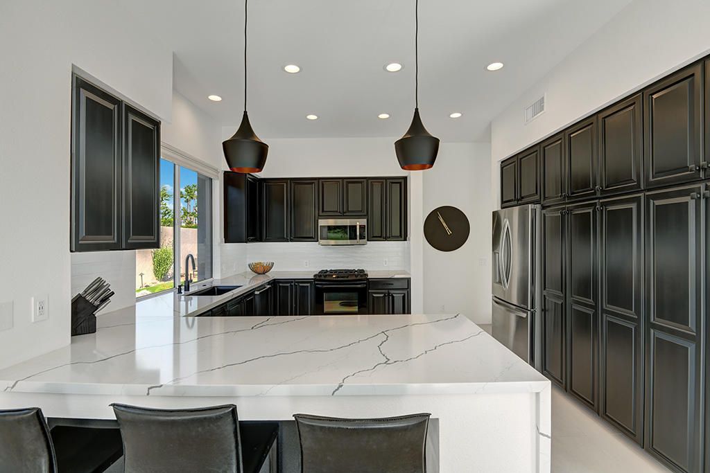 listing image 10999862367865209351
