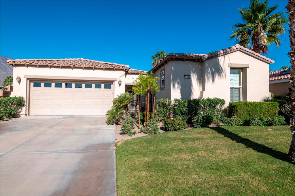 Photo of 61125 Living Stone Drive, La Quinta, CA 92253 (MLS # 219147306)