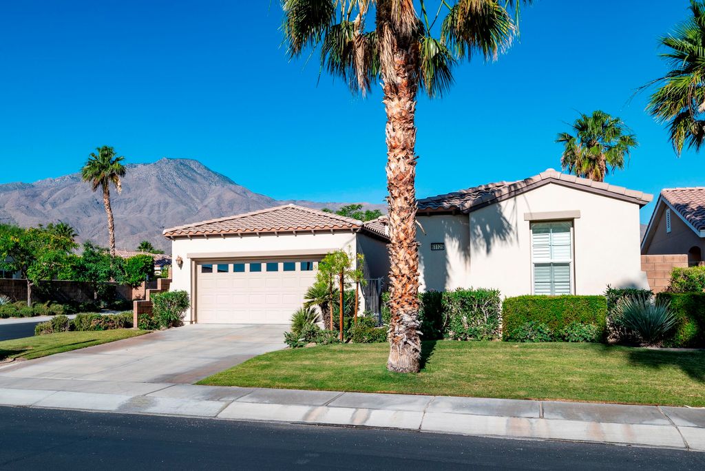 Photo of 61125 Living Stone Drive, La Quinta, CA 92253 (MLS # 219147306)