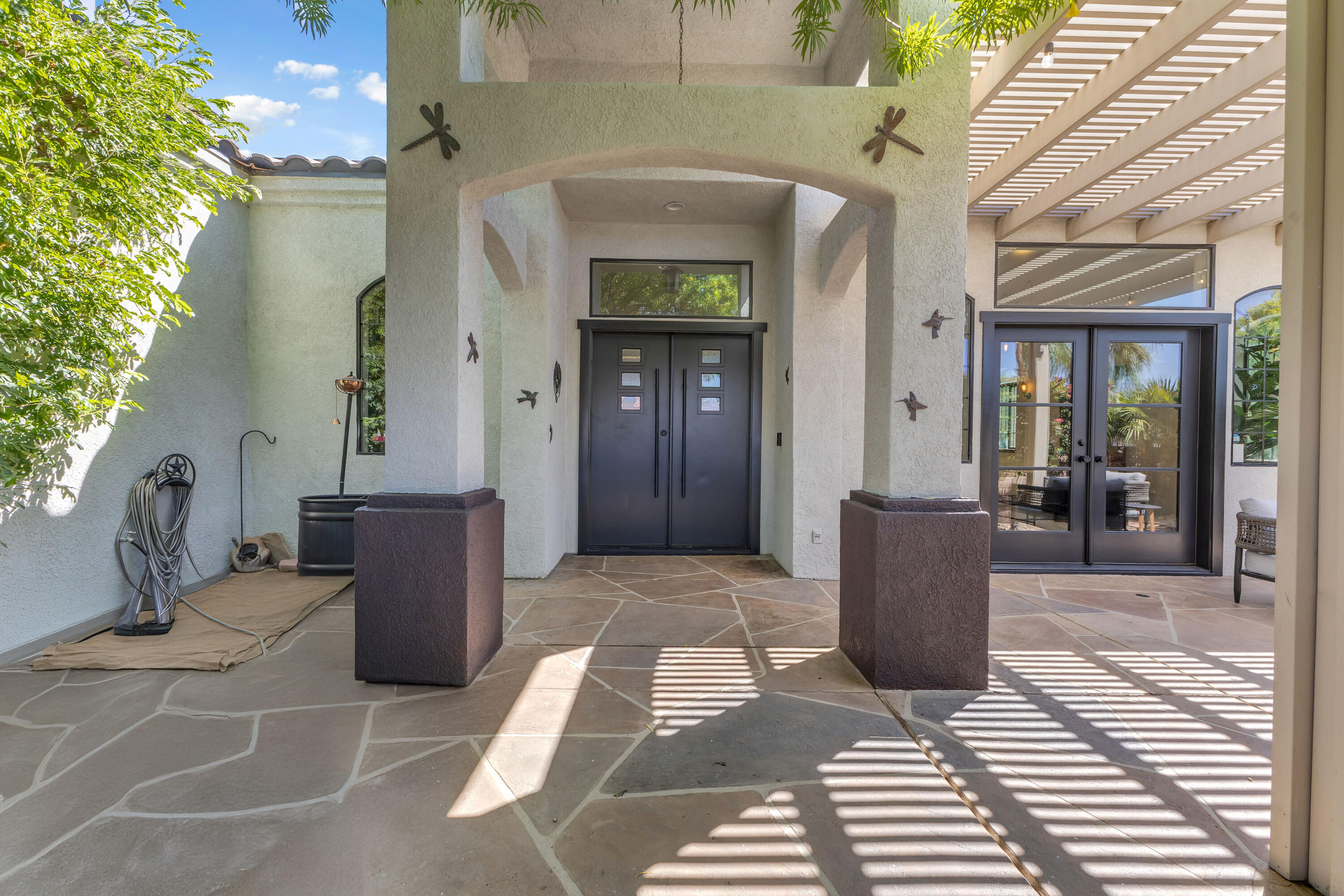 9580 Ekwanok Drive