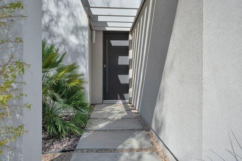 Single Family Residence in Palm Springs CA 909 Bernardi Lane 2.jpg