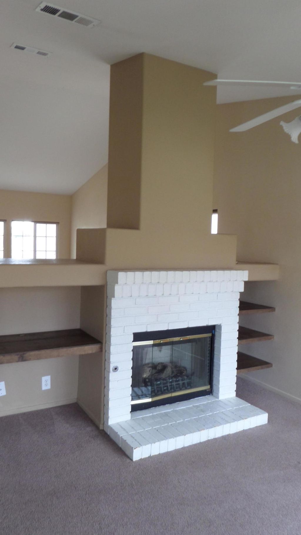 listing image 10996274986380790676