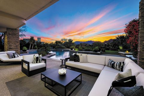 Photo of 940 Andreas Canyon Drive, Palm Desert, CA 92260 (MLS # 219141708)