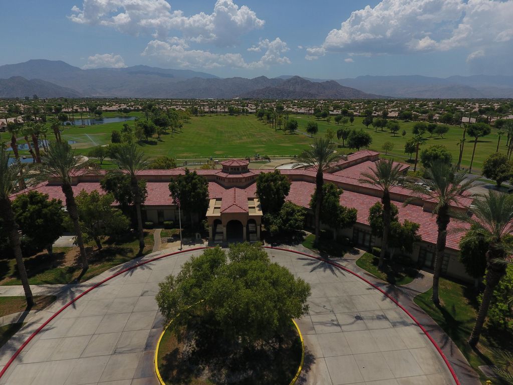 listing image 10992833279314484996