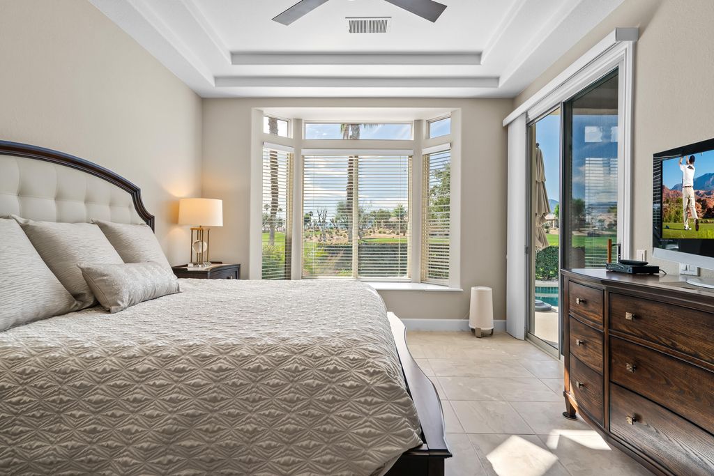 listing image 10998982727754411890