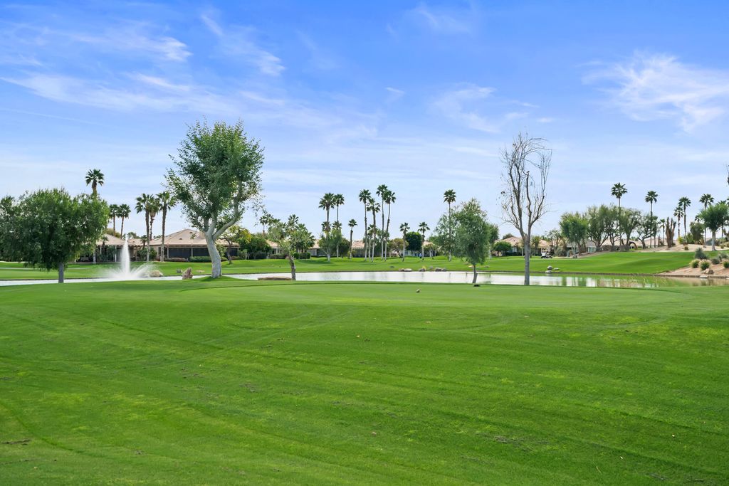 listing image 10991023407591549251
