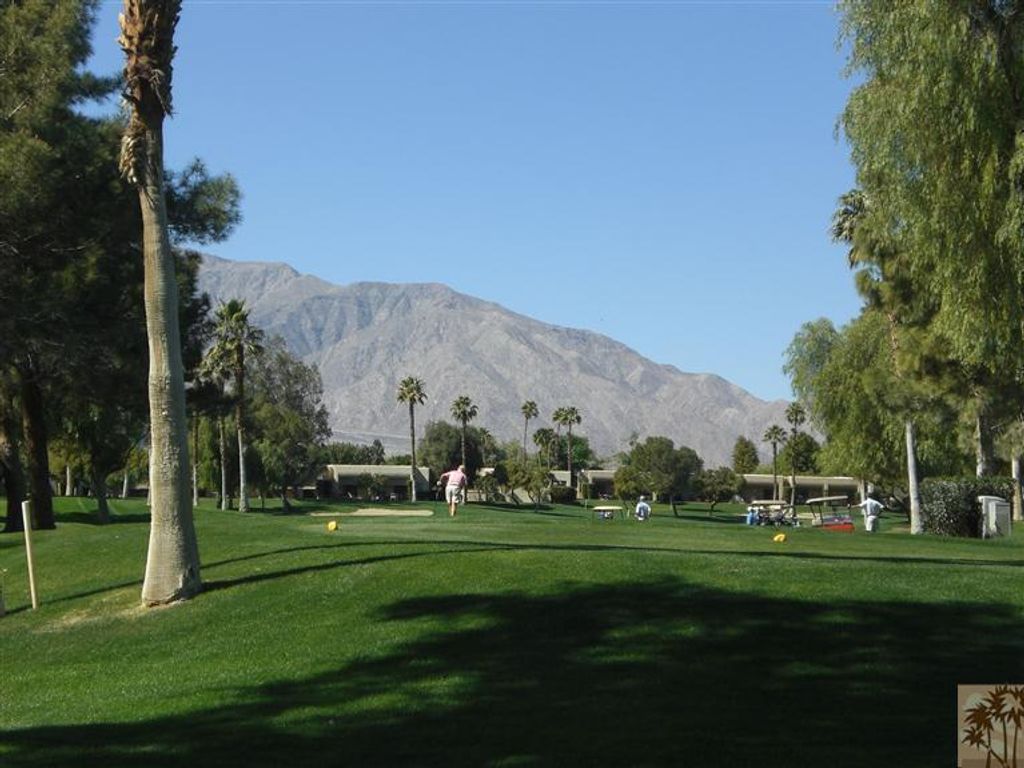 listing image 10998085916985262075