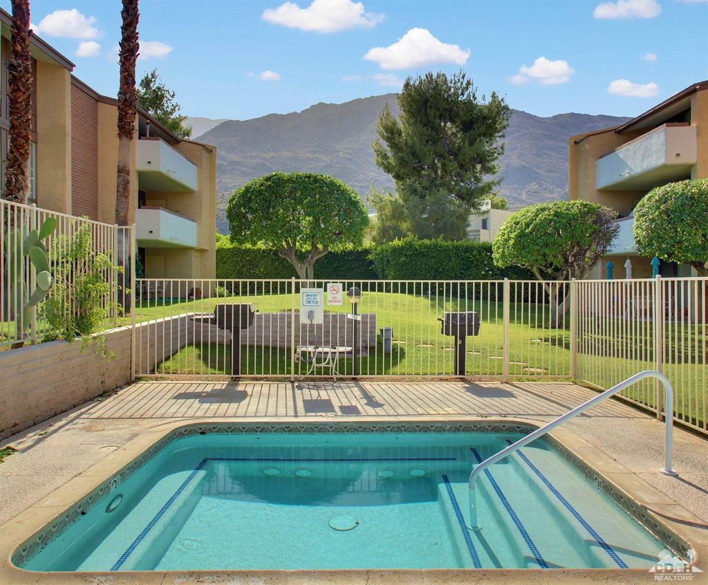 listing image 10997292608732115695