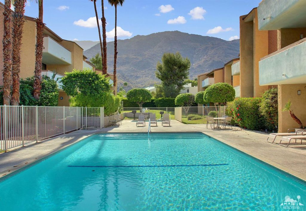 listing image 10995458260324827136