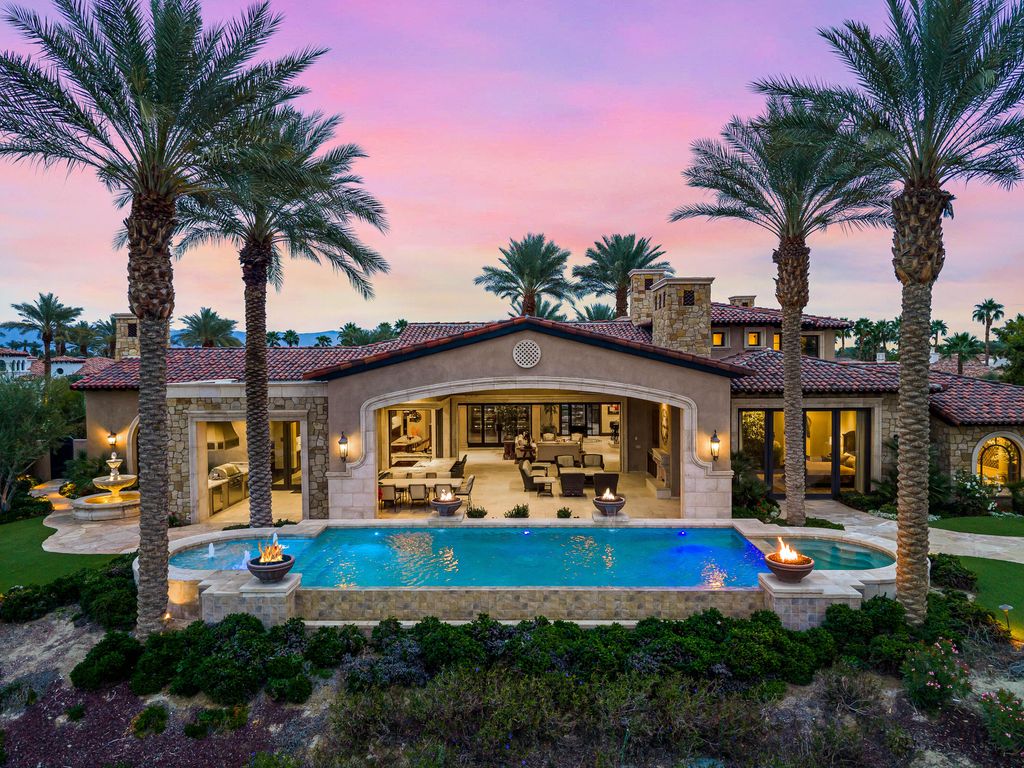 Photo of 52977 Via Dona, La Quinta, CA 92253 (MLS # 219143563)