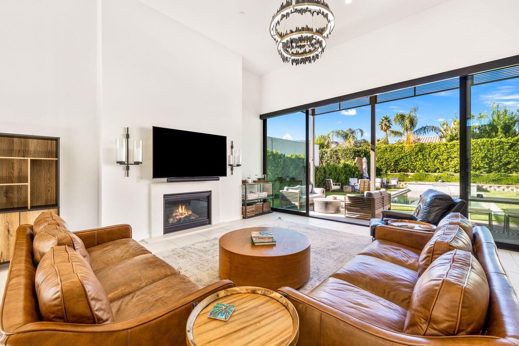 Photo of 57601 Santo Thomas, La Quinta, CA 92253 (MLS # 219139309)