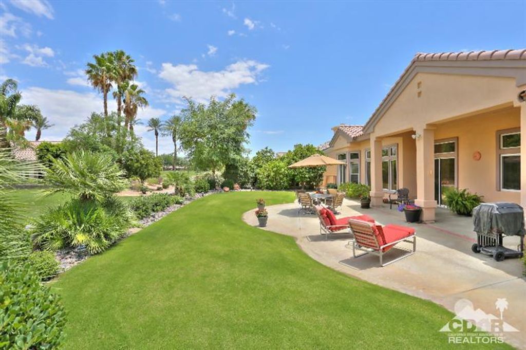 listing image 10993782271228696673