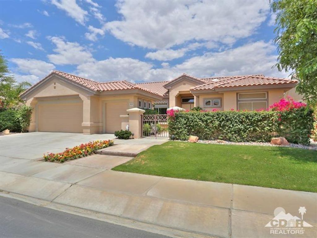 listing image 10992443045501126574