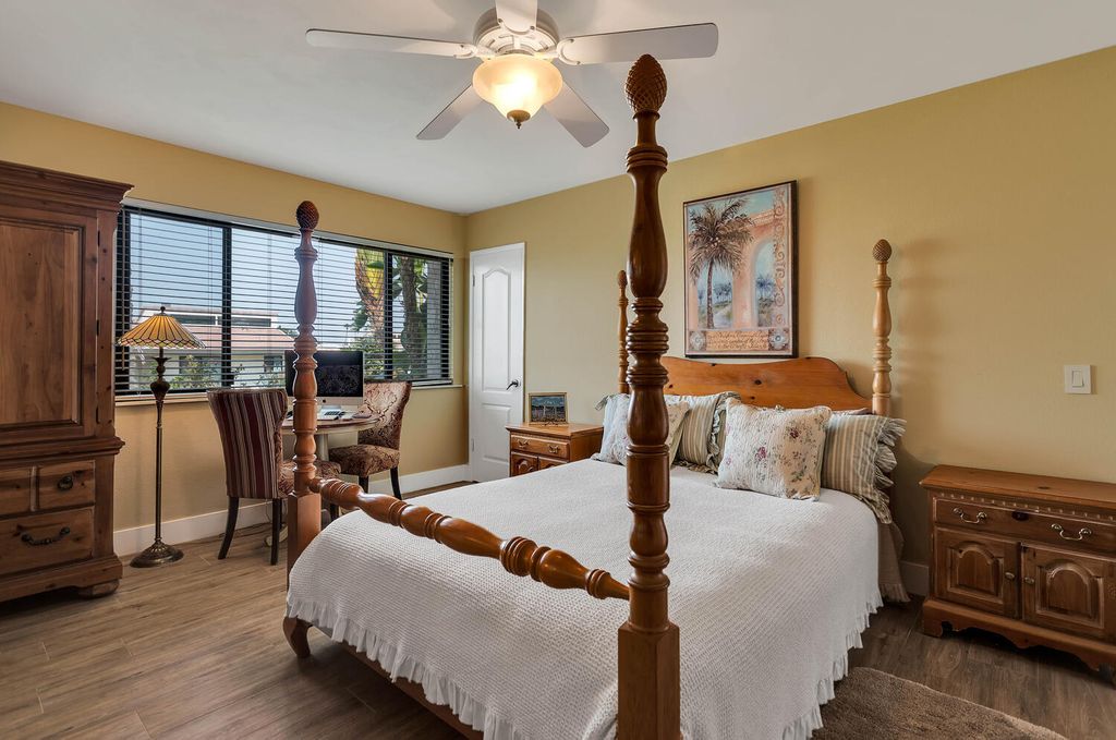 listing image 10992529324676