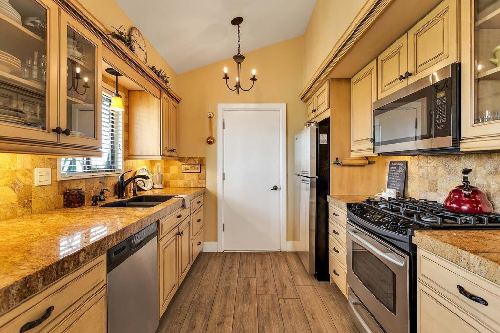 listing image 10992593256458