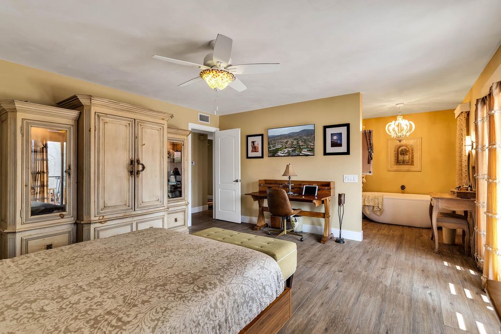 listing image 10993470038170