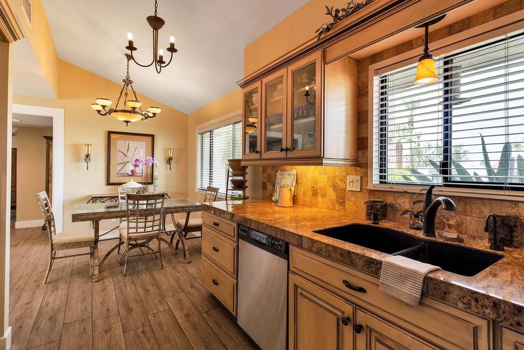 listing image 1099164722097