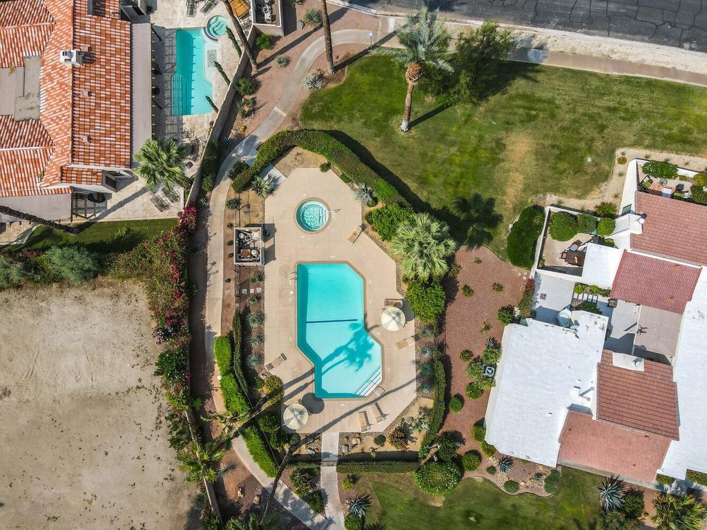 listing image 10993559519216