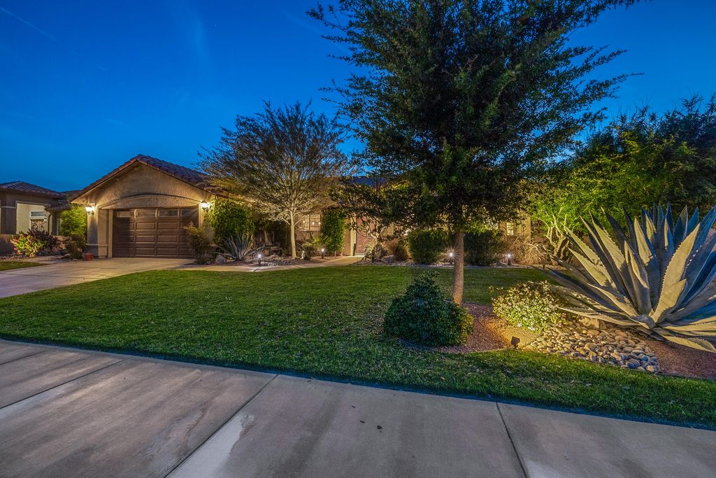 listing image 10990579256950625313