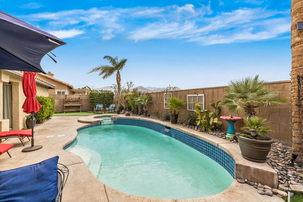 listing image 10992204859502479763