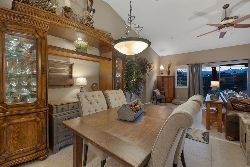 listing image 10991739433608804069