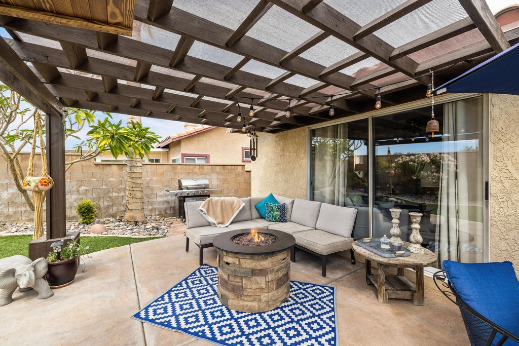 listing image 10992297690740341971