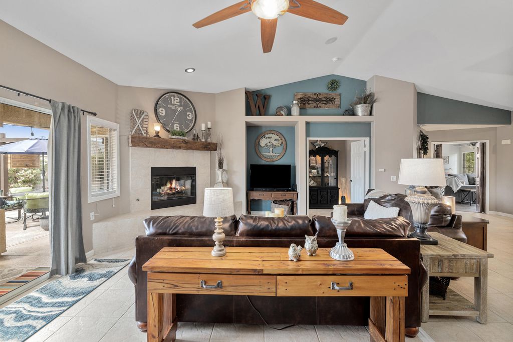 listing image 10996138290750115416
