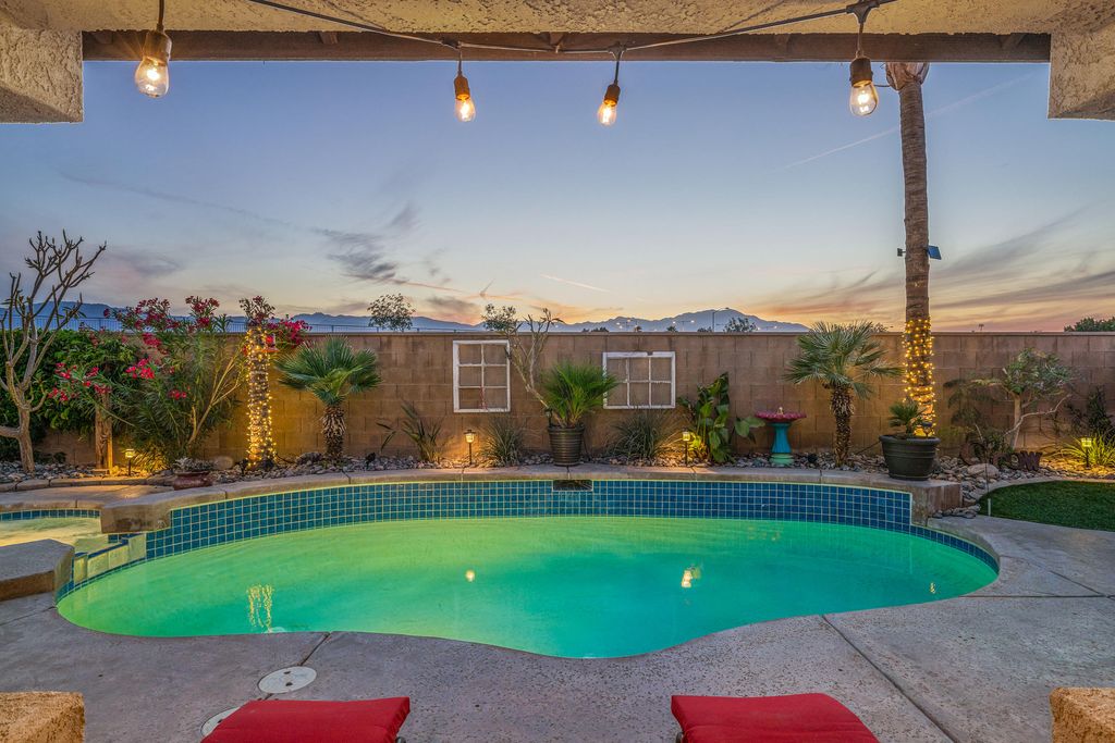 listing image 10995931136880040331