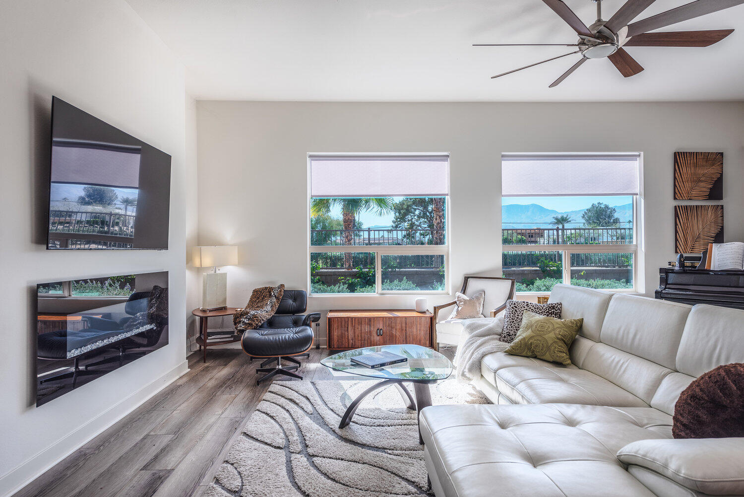 Indio, California 92201, United States, 3 Bedrooms Bedrooms, ,3 BathroomsBathrooms,Residential,Active,252616