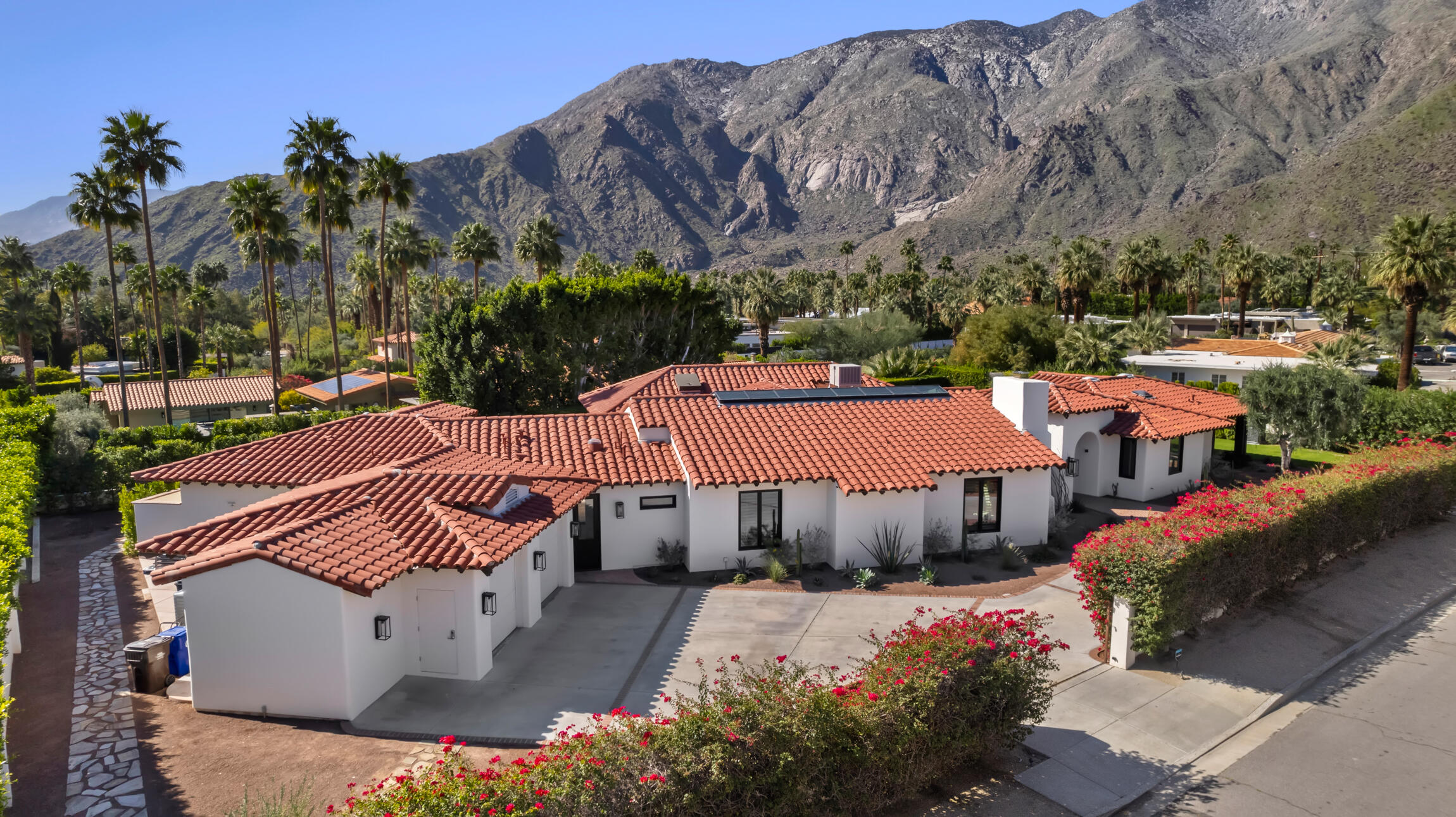Palm Springs, California 92262, United States, 4 Bedrooms Bedrooms, ,4 BathroomsBathrooms,Residential,Active,23445