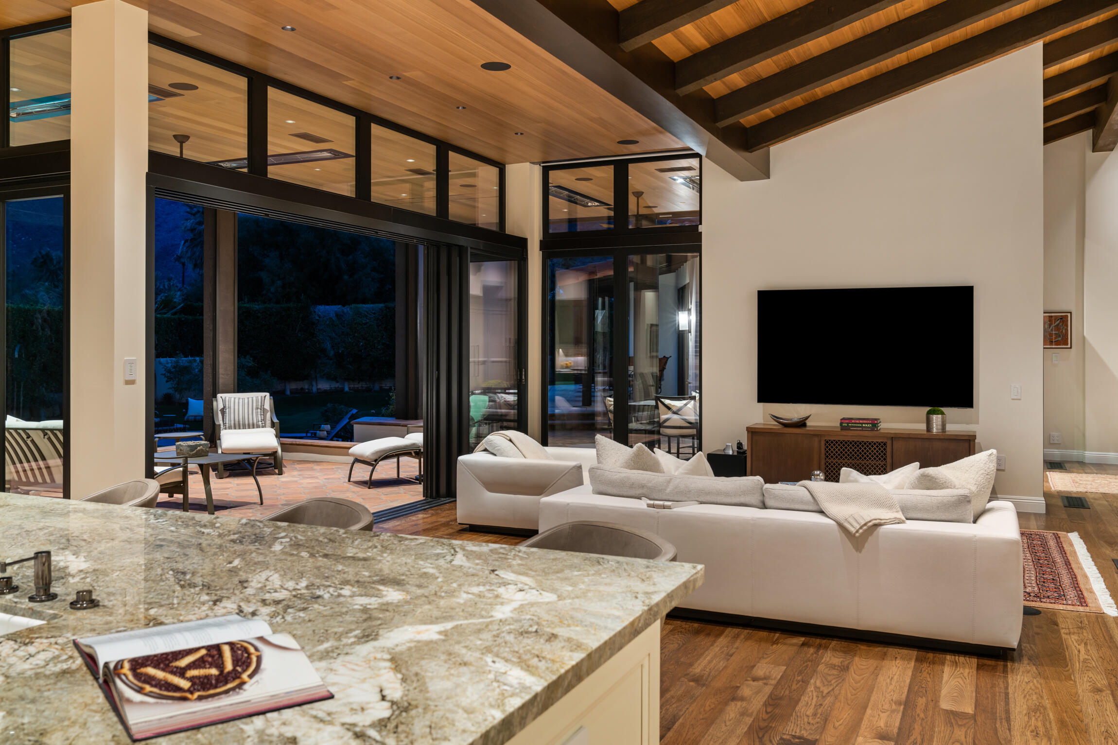 Palm Springs, California 92262, United States, 4 Bedrooms Bedrooms, ,4 BathroomsBathrooms,Residential,Active,23445