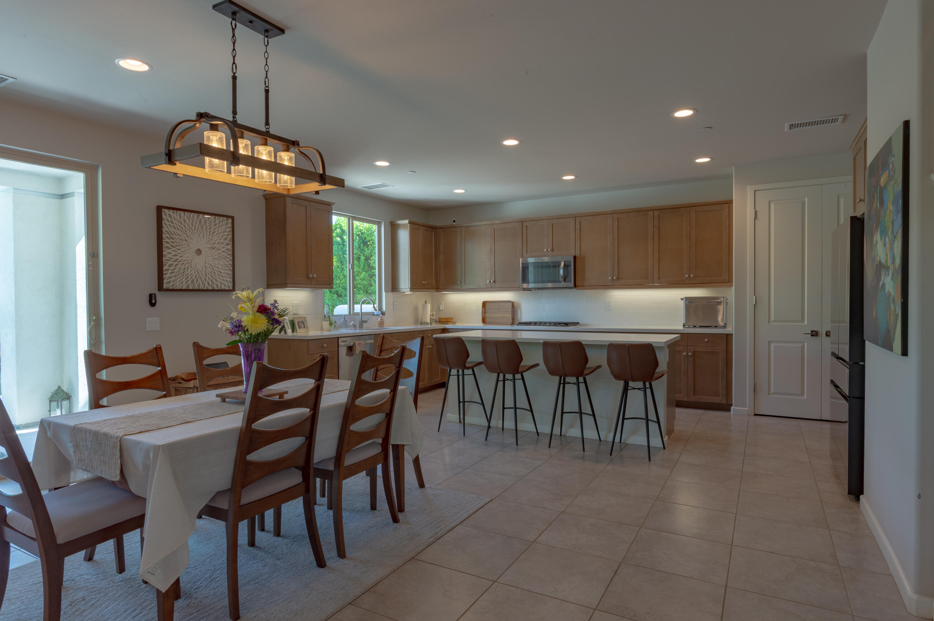 Palm Desert, California 92211, United States, 4 Bedrooms Bedrooms, ,3 BathroomsBathrooms,Residential,Active,241409