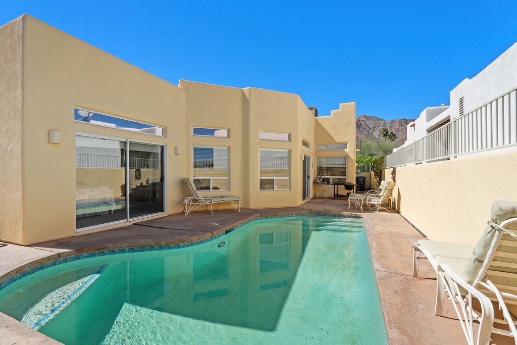 Photo of 54880 Avenida Rubio, La Quinta, CA 92253 (MLS # 219144303)