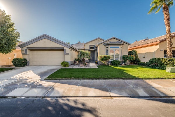 80571 HOYLAKE DR, INDIO, CA 92201 - Image a9b21bdb58b341d29da4a71fbe60ad0b/460780683