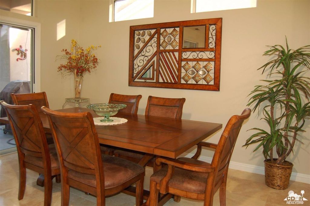 listing image 10994487132771552585