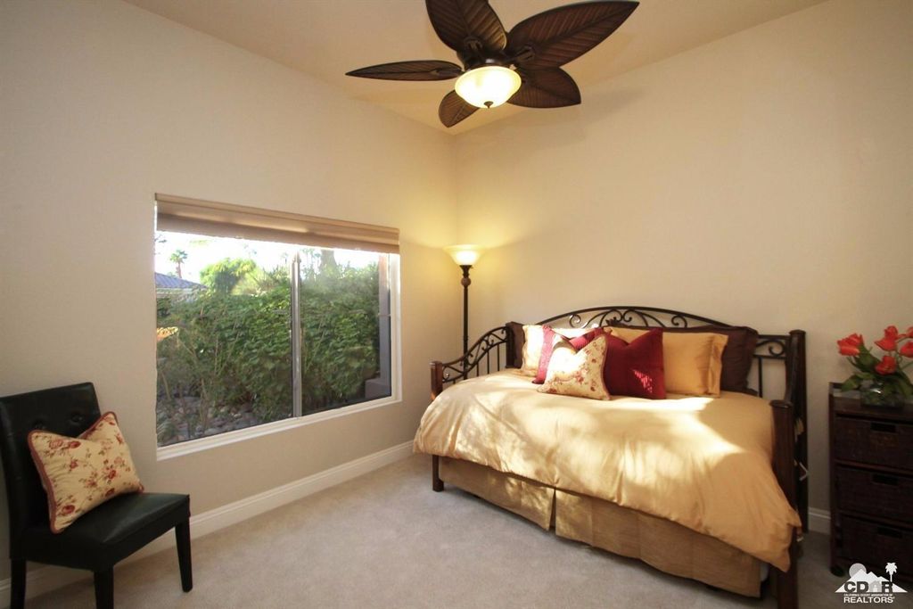 listing image 10991258669622309104